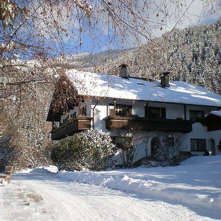 Oberlechnerhof Bed & Breakfast Rasun di Sopra Exterior photo