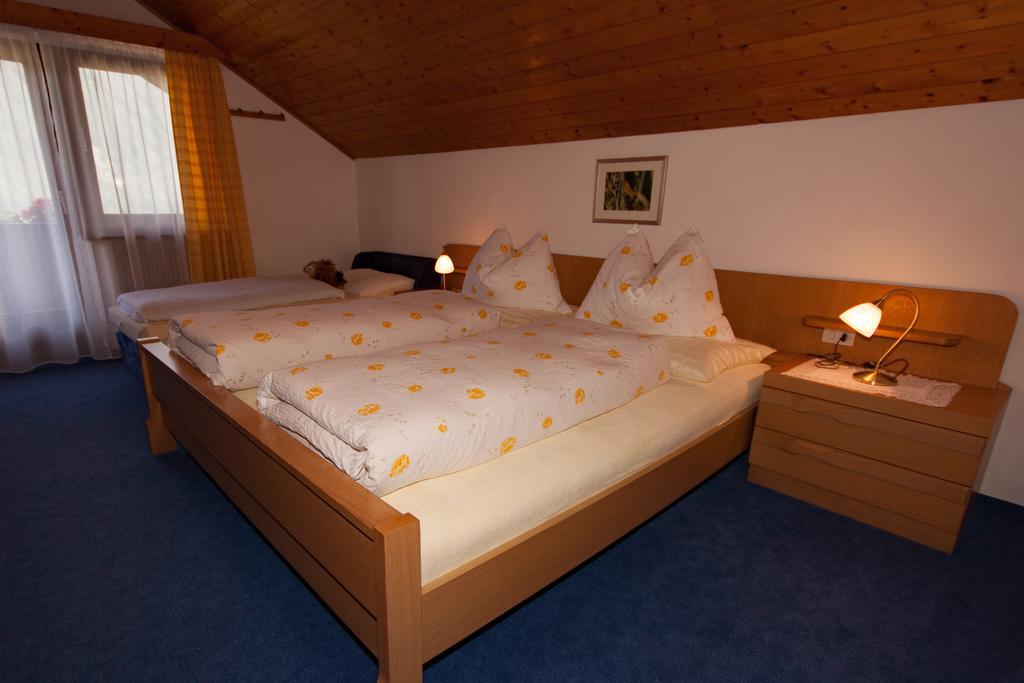 Oberlechnerhof Bed & Breakfast Rasun di Sopra Exterior photo